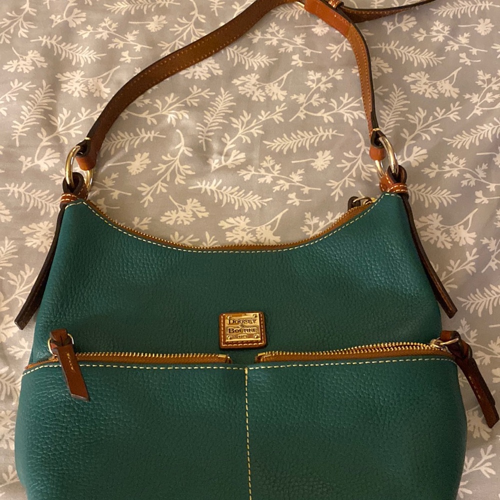 Dooney & Bourke barely used pebble leather small purse